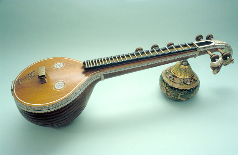 Tamisie: Ancient Stringed Instrument Originating from Asia
