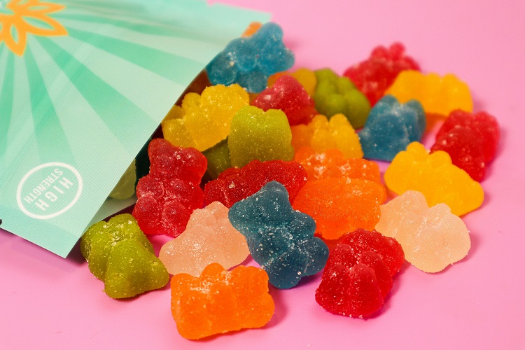 Dual Delights: CBD-THC Gummies for Balanced Wellness